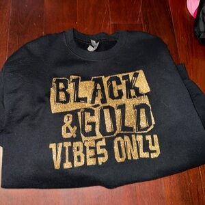 Black & Gold Crewneck